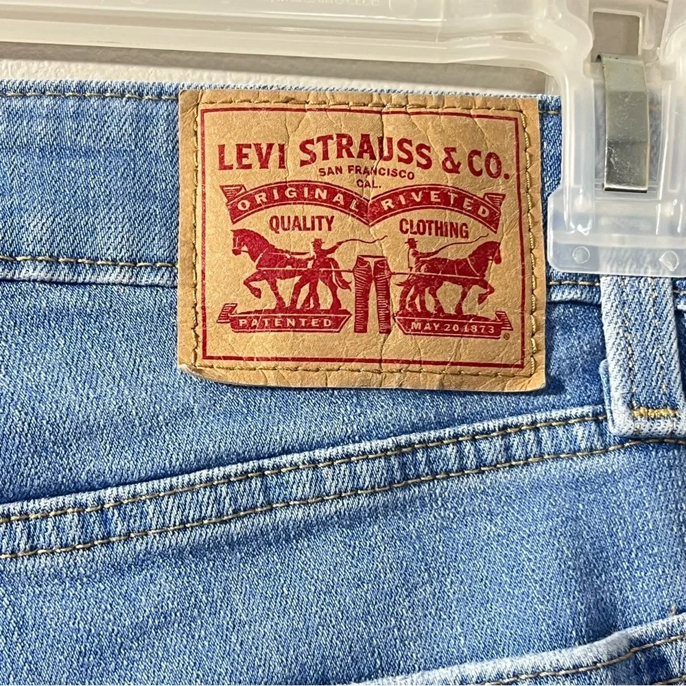 Levi’s 726 High Rise Flare Jeans Size 24 Distressed Light Wash Stretch Denim